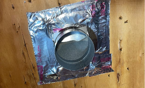 Ventilation pipe hole with cover