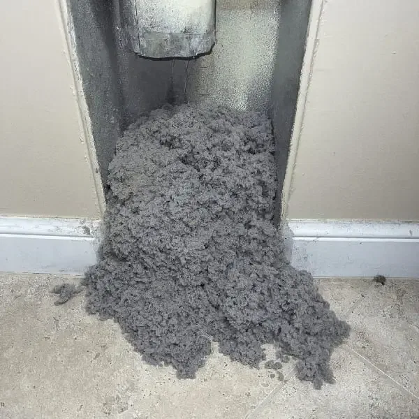 Ventilation under dust